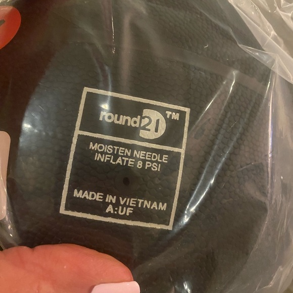 Basketball Women’s WNBA Voices Black 28.5 New Basketball RARE - Picture 8 of 10